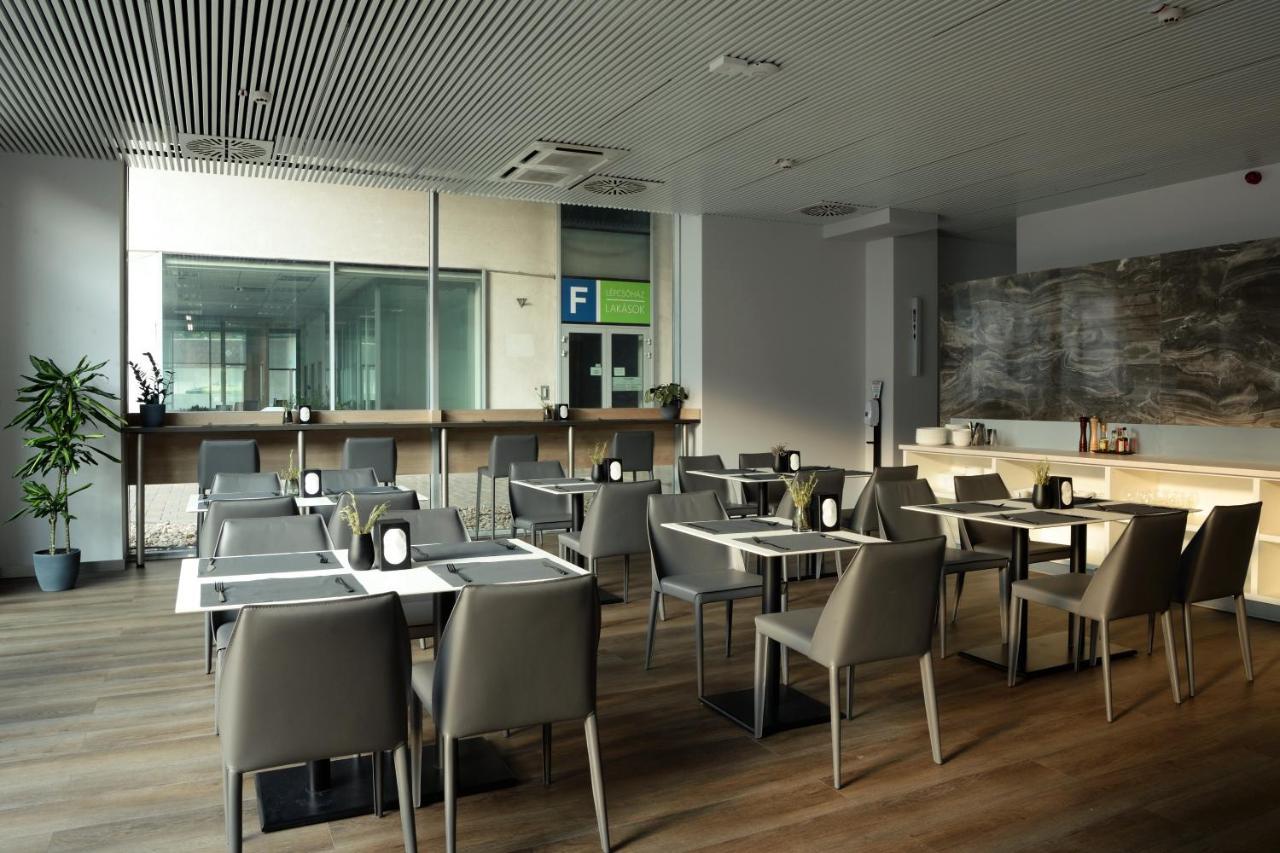 Premier Hotel Miskolc Eksteriør bilde